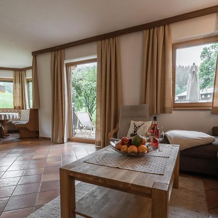 Appartementhaus Zum Schneider Scheffau am Wilden Kaiser Exteriör bild